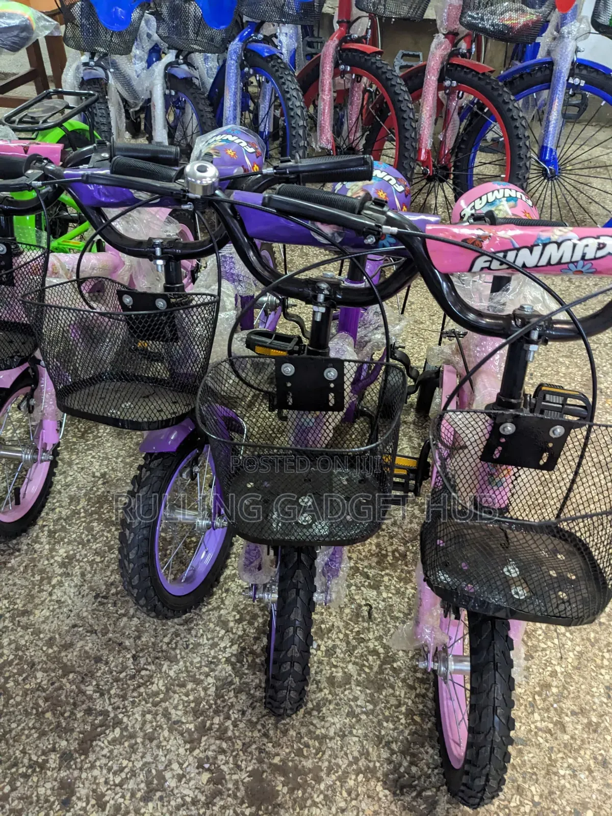 Fun Max Kids Bicycles - Multiple Colors