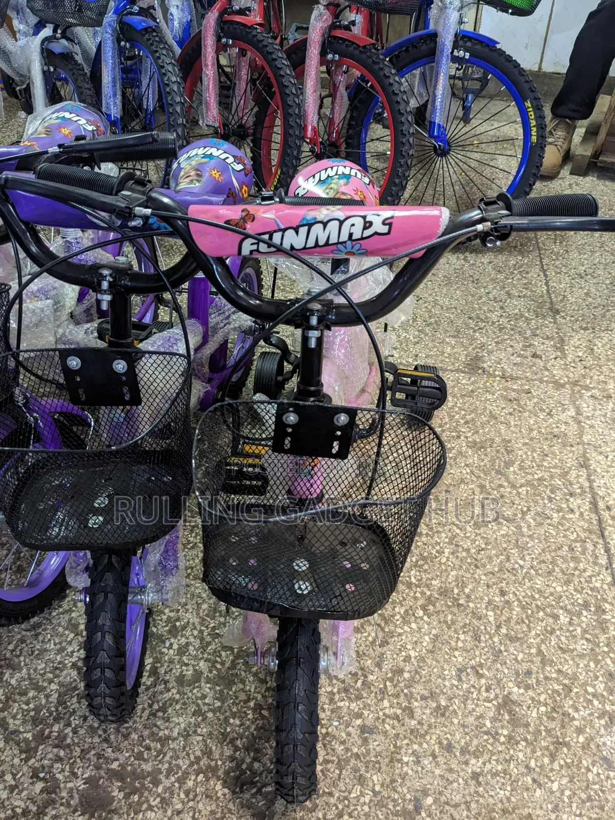 Fun Max Kids Bicycles - Multiple Colors