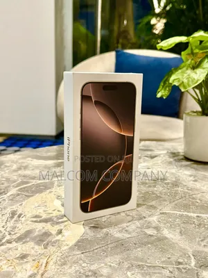 Photo - New Apple iPhone 16 Pro Max 256 GB Gold