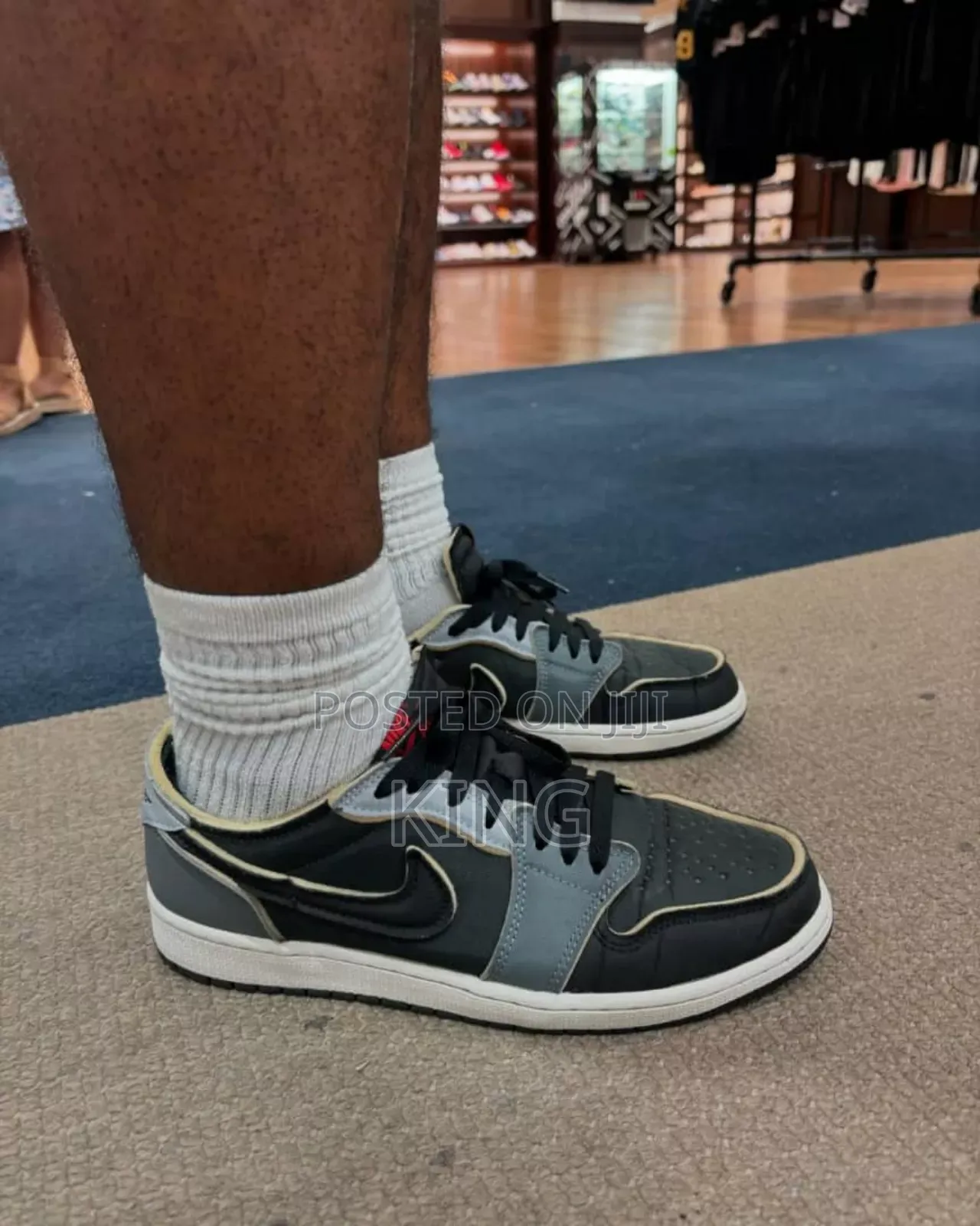 Iconic Air Jordan 1 Retro Low OG Men's EX