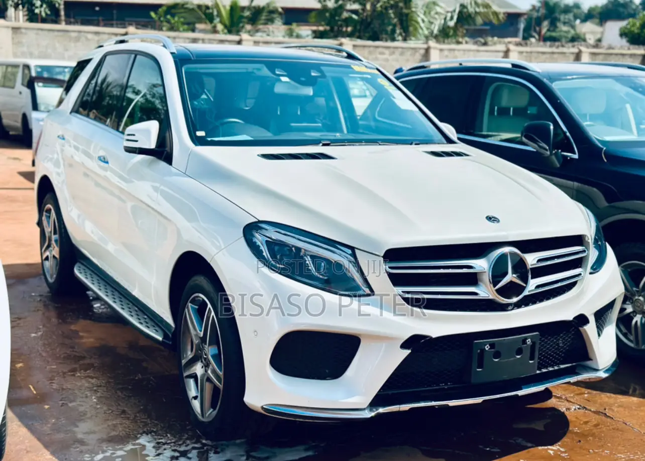 Mercedes-Benz GLE-Class GLE 350d 4MATIC 2018 White