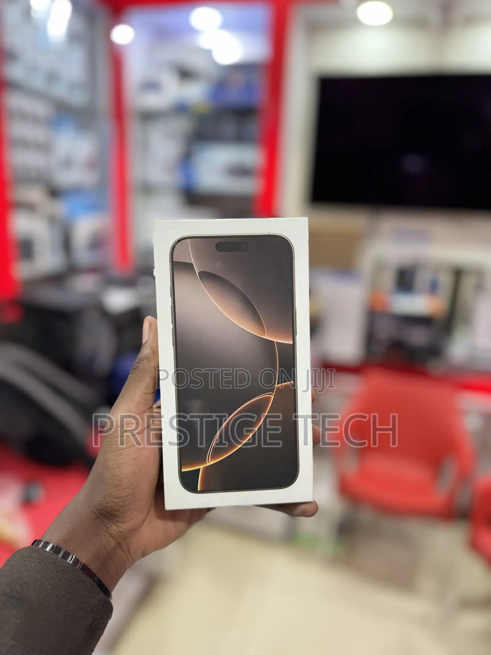 New Apple iPhone 16 Pro Max 256 GB Gold