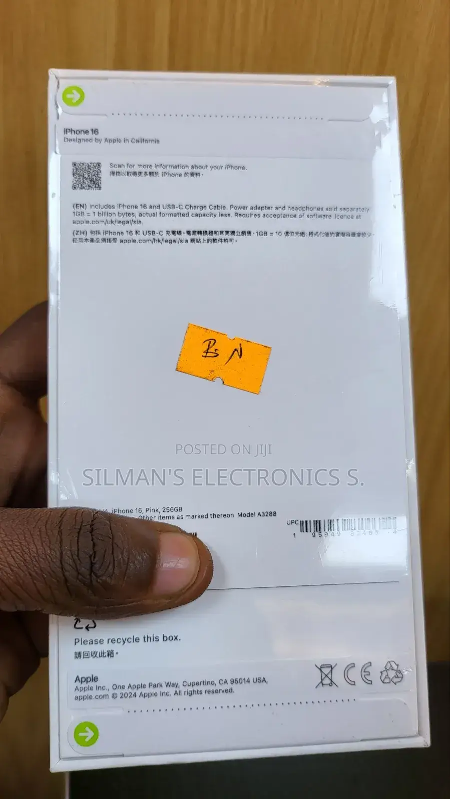 New Apple iPhone 16 256 GB Black