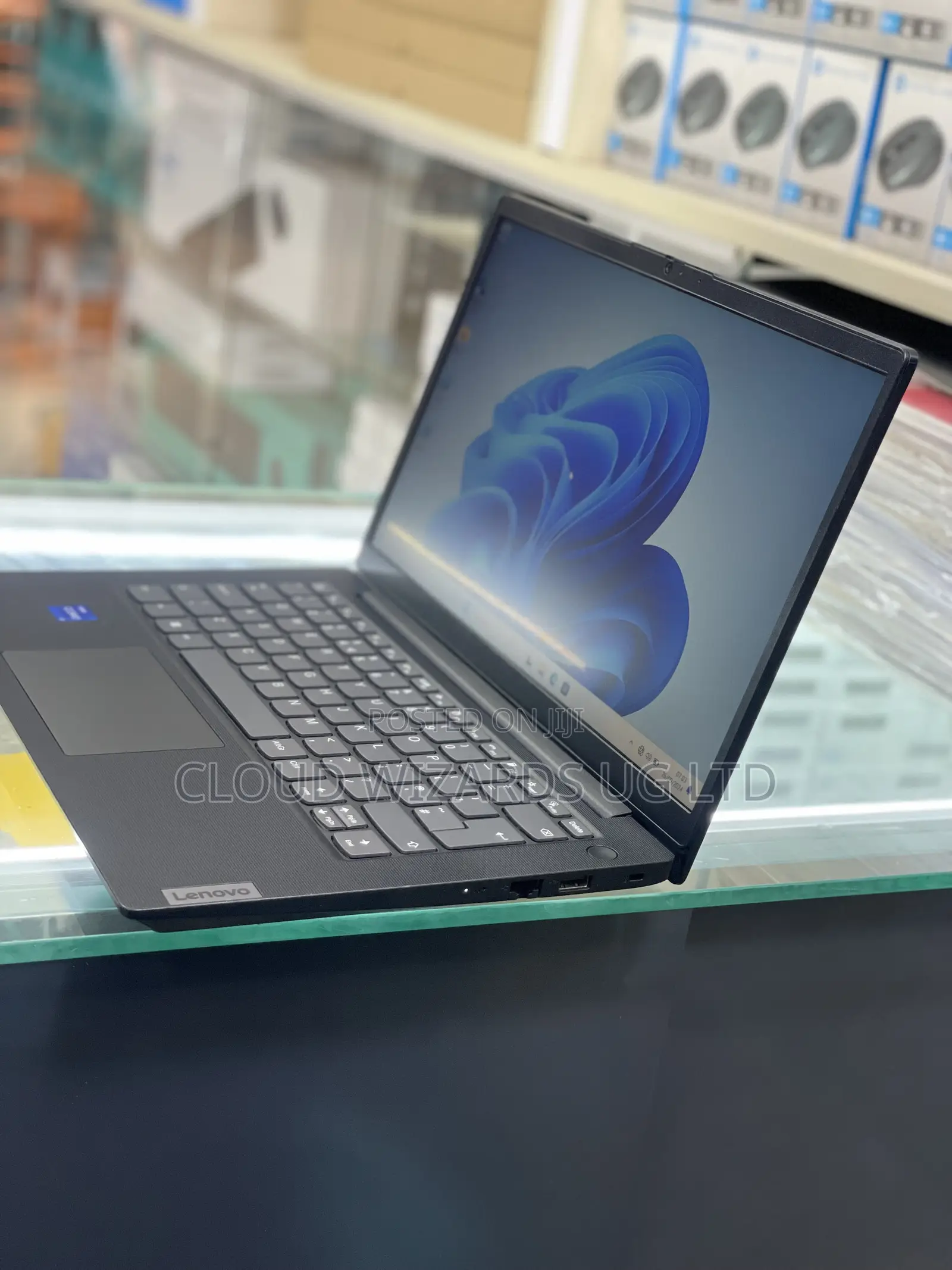 Laptop Lenovo Ideapad V14 IGL 16GB Intel Core I7 SSHD (Hybrid) 512GB