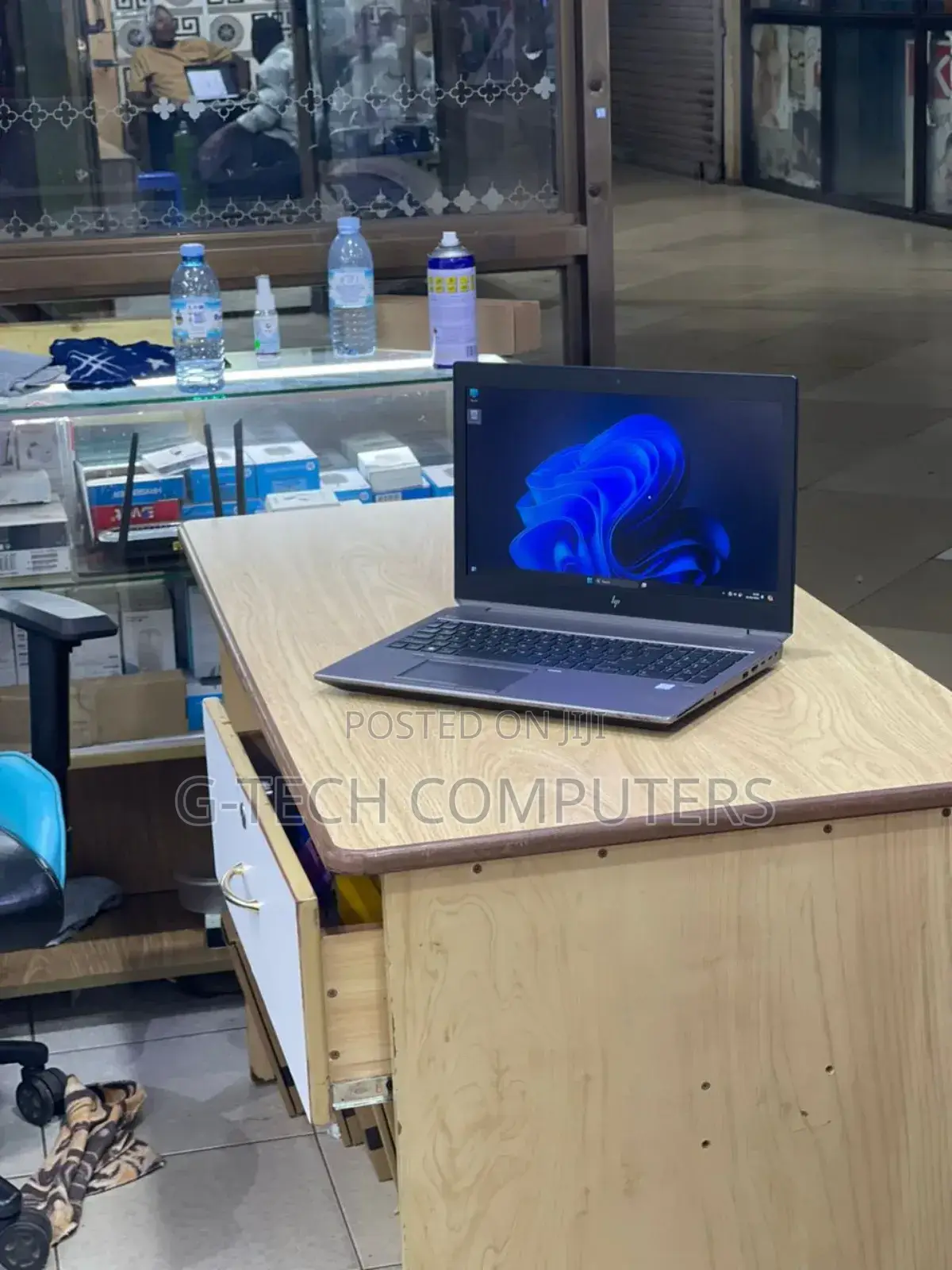 New Laptop HP ZBook 15u G5 8GB Intel Core I7 SSD 512GB