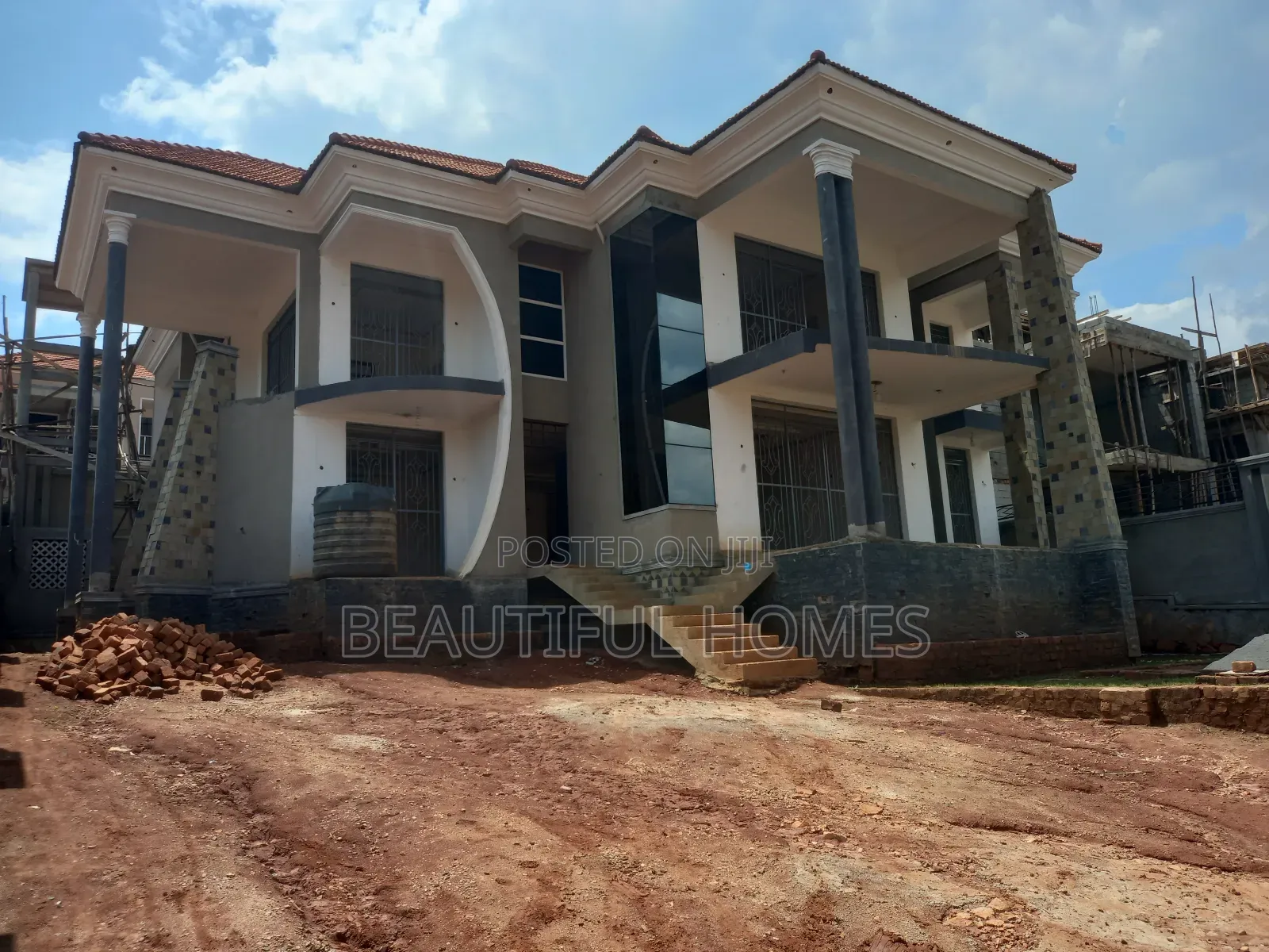 Furnished 7bdrm Mansion in Ntinda, Central Division for sale