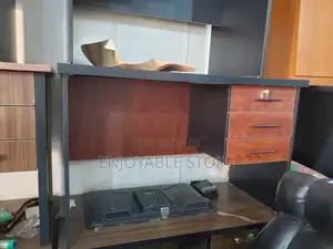 Office Working Desks/Table