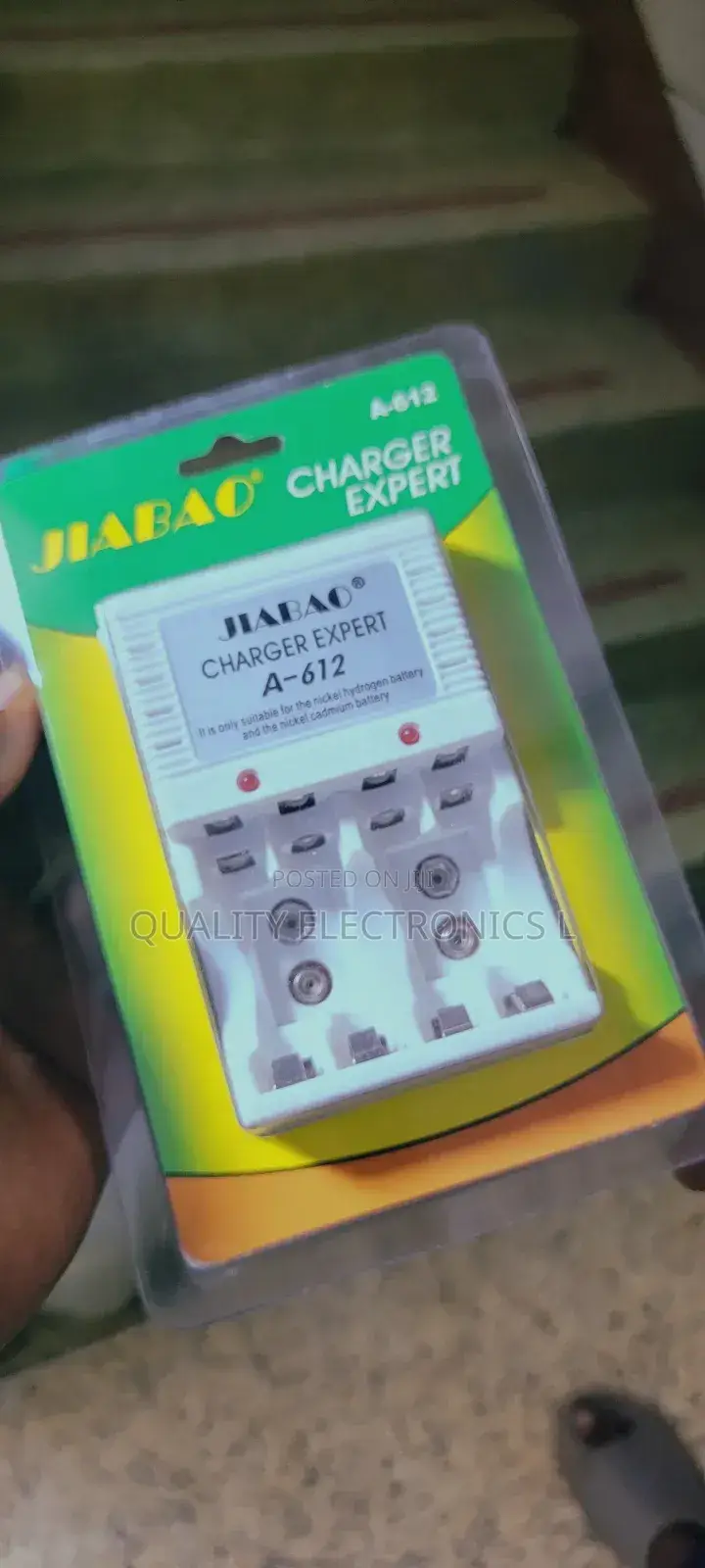 Jibao Charger AA,AAA, 9v