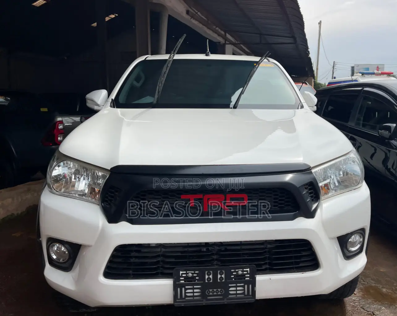 Toyota Hilux 2016 White