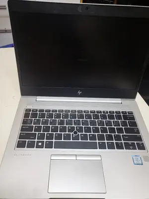 Laptop HP EliteBook 830 G5 8GB Intel Core I5 SSD 256GB