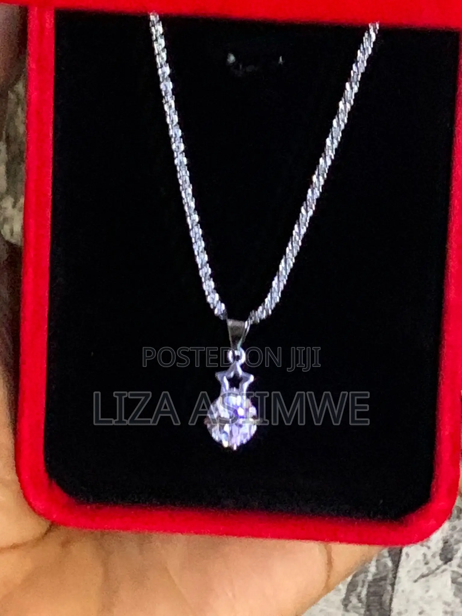 Diamond Lady’S Necklaces