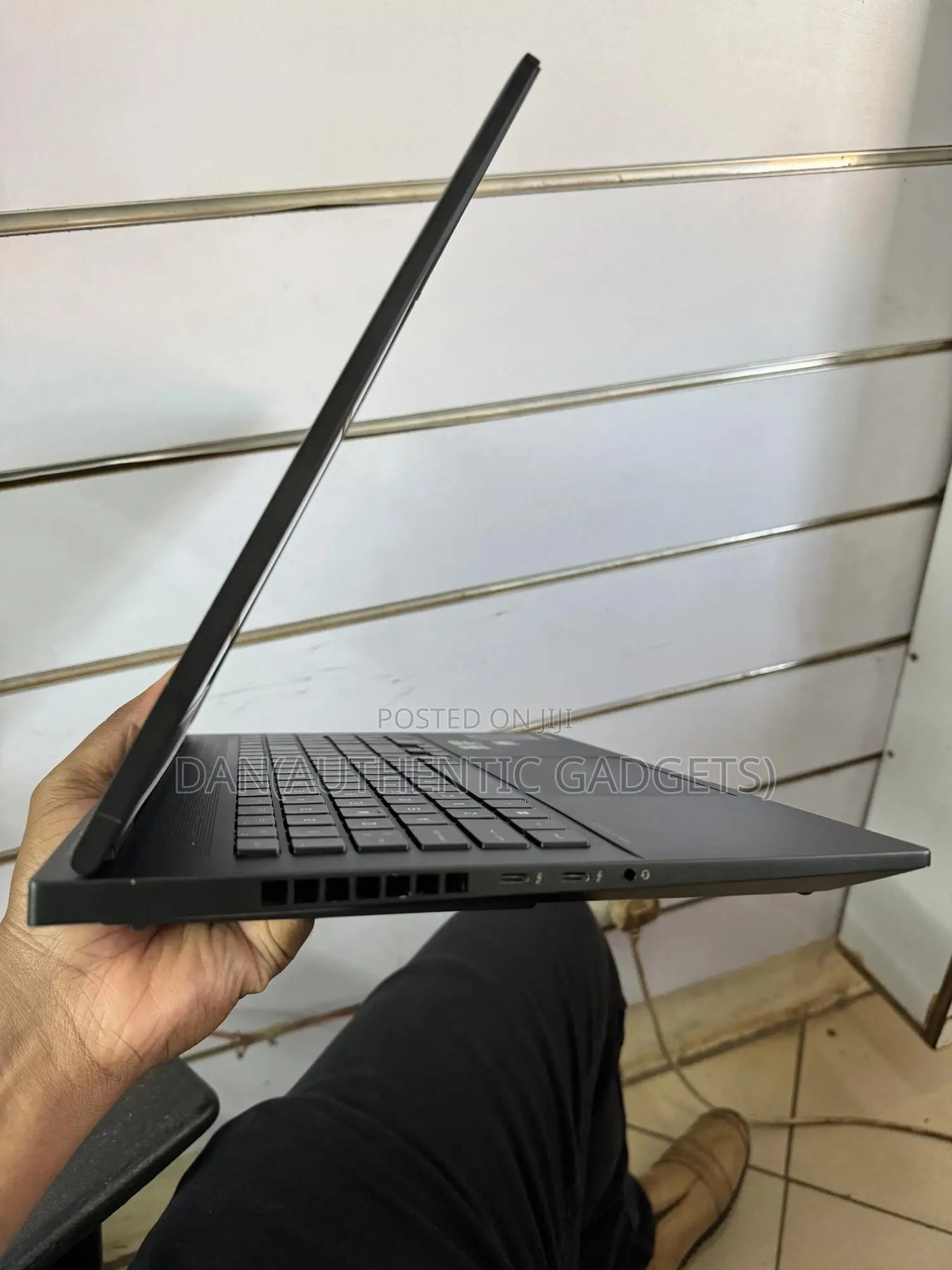 New Laptop HP Omen 15 16GB Intel Core I9 SSD 1T