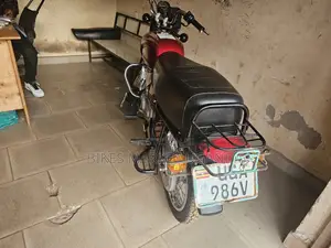 Bajaj Boxer 2024 Red