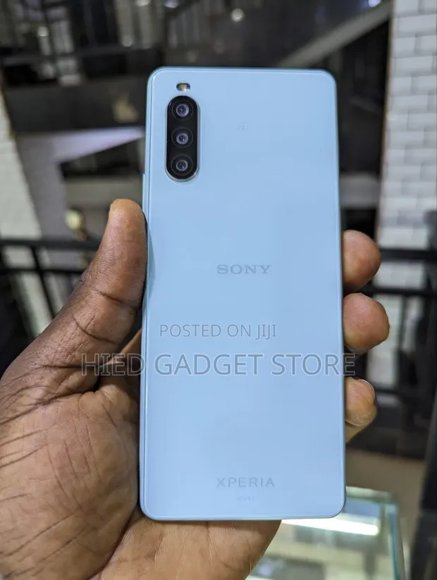 Sony Xperia 10 II 64 GB White in Central Division - Mobile