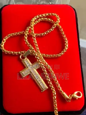 Men’S Gold Cross Necklaces