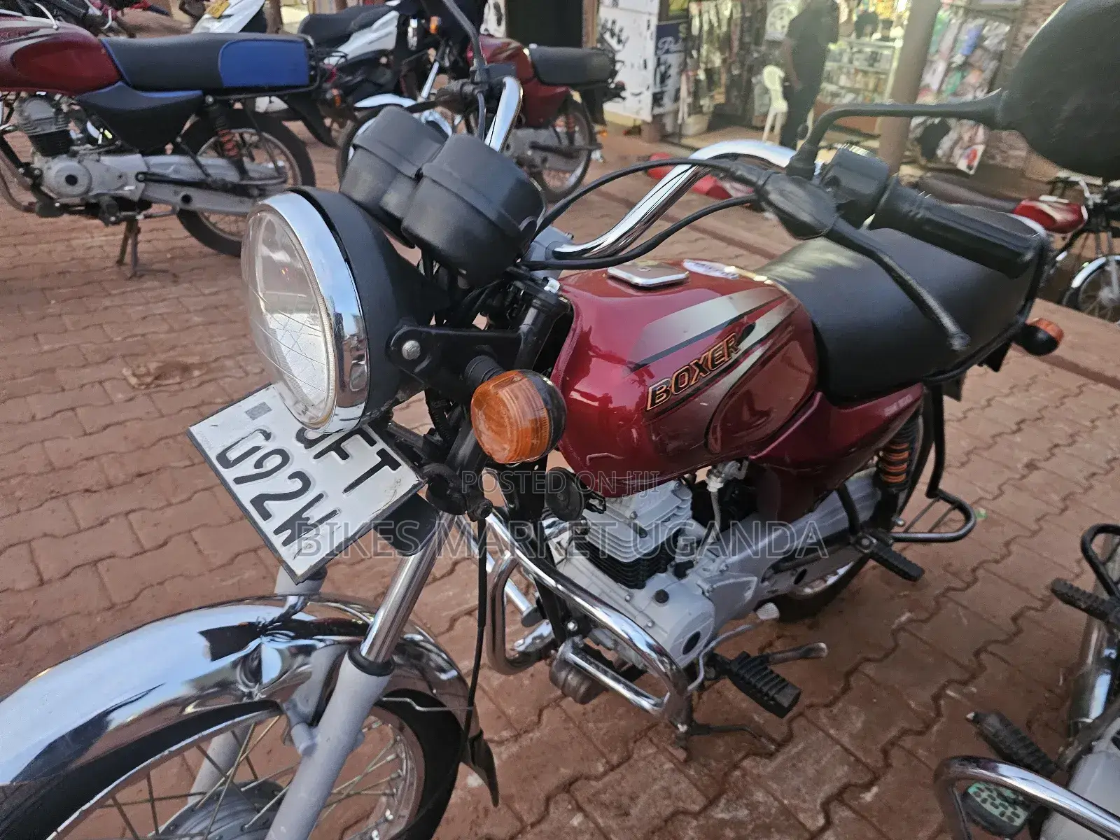 Bajaj Boxer 2023 Red