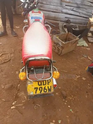 Bajaj Boxer 2016 Red