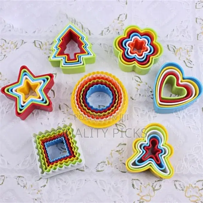 5pcs / Set Cookies Plastic Cake Mould Biscuit Plunger