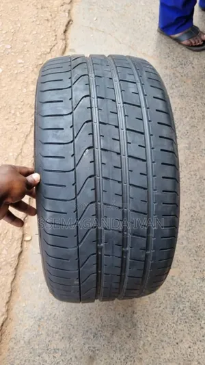 265/35r18 Pirelli Foriegn Used Tyre