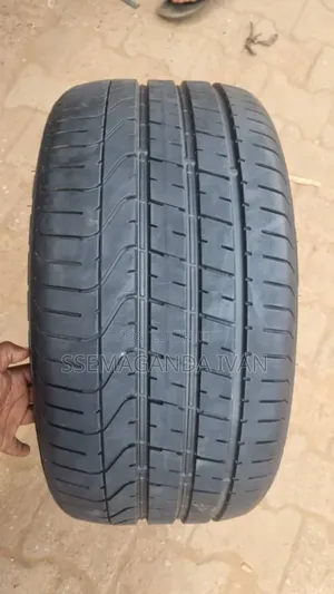 265/35r18 Pirelli Foriegn Used Tyre