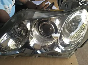 Headlamps Mark X 2008