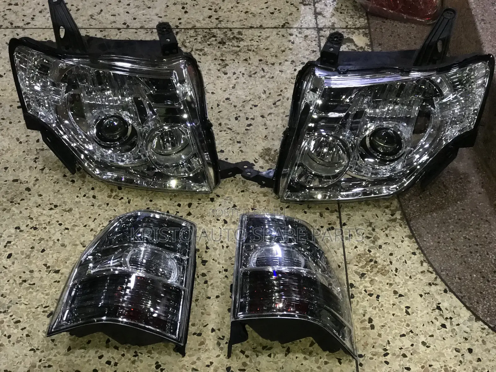 Headlamps and Behind Lights Pajero New Model/ Bitama