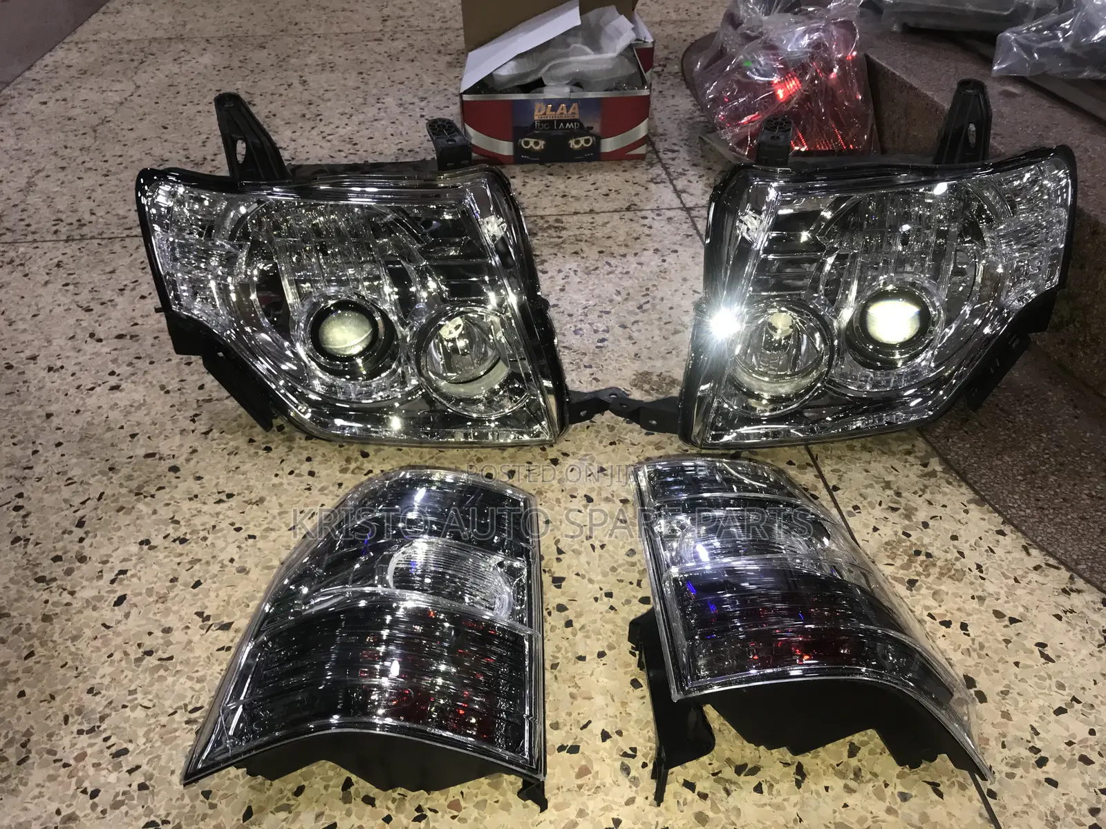 Headlamps and Behind Lights Pajero New Model/ Bitama