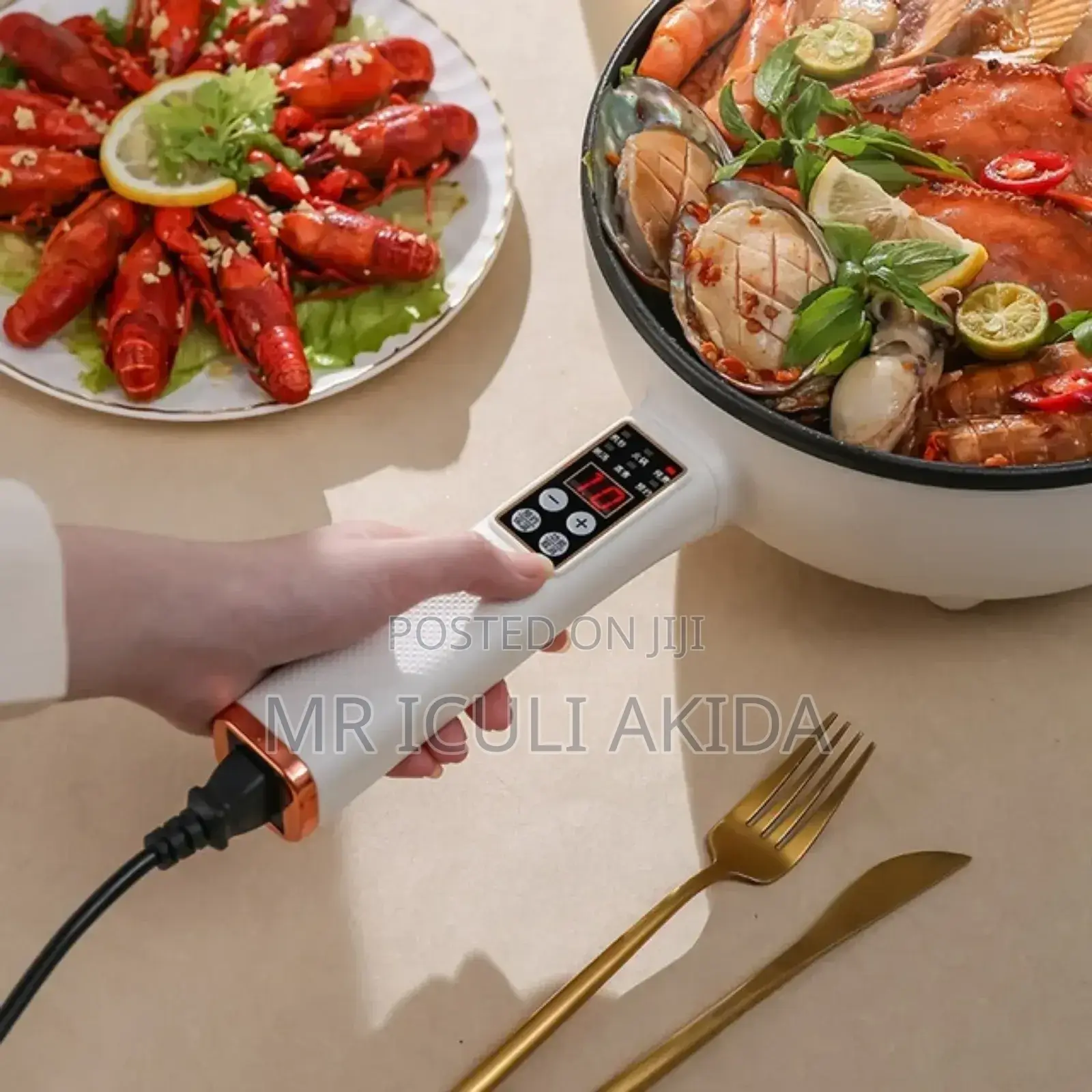 4.5L Electric Non-Stick Frying Pan,Cooker WTH Steaming Lid