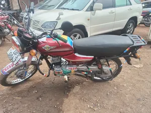Simba UG Boss+ 100cc 2022 Red