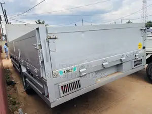 Fuso Truck 21ft