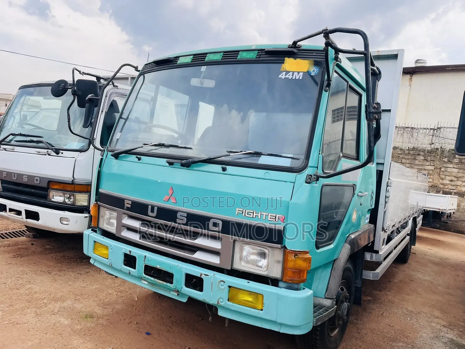 6d16 Fuso Truck