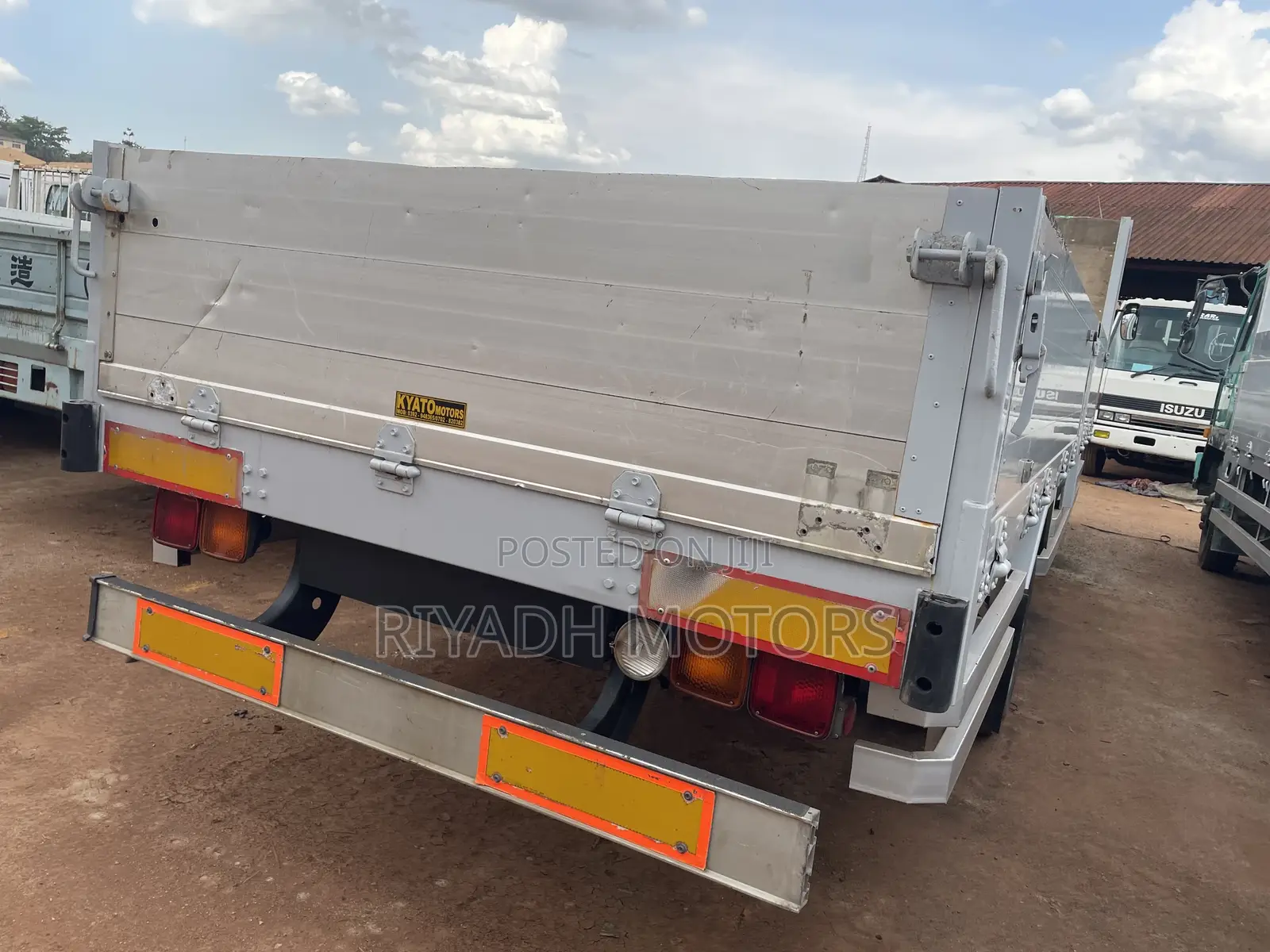 6d16 Fuso Truck