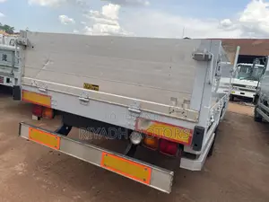 6d16 Fuso Truck