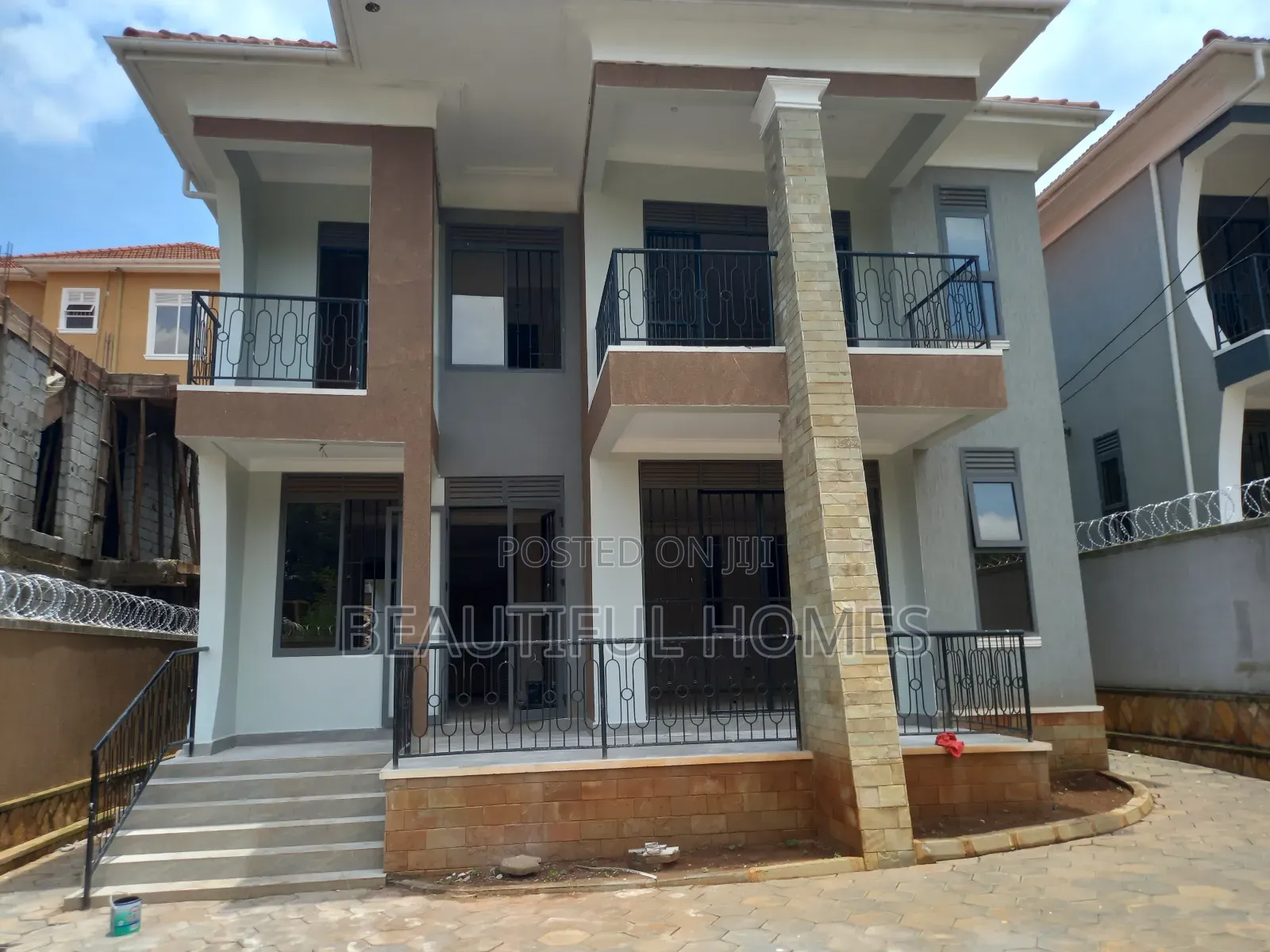 Furnished 4bdrm Duplex in Kira, Central Division for sale