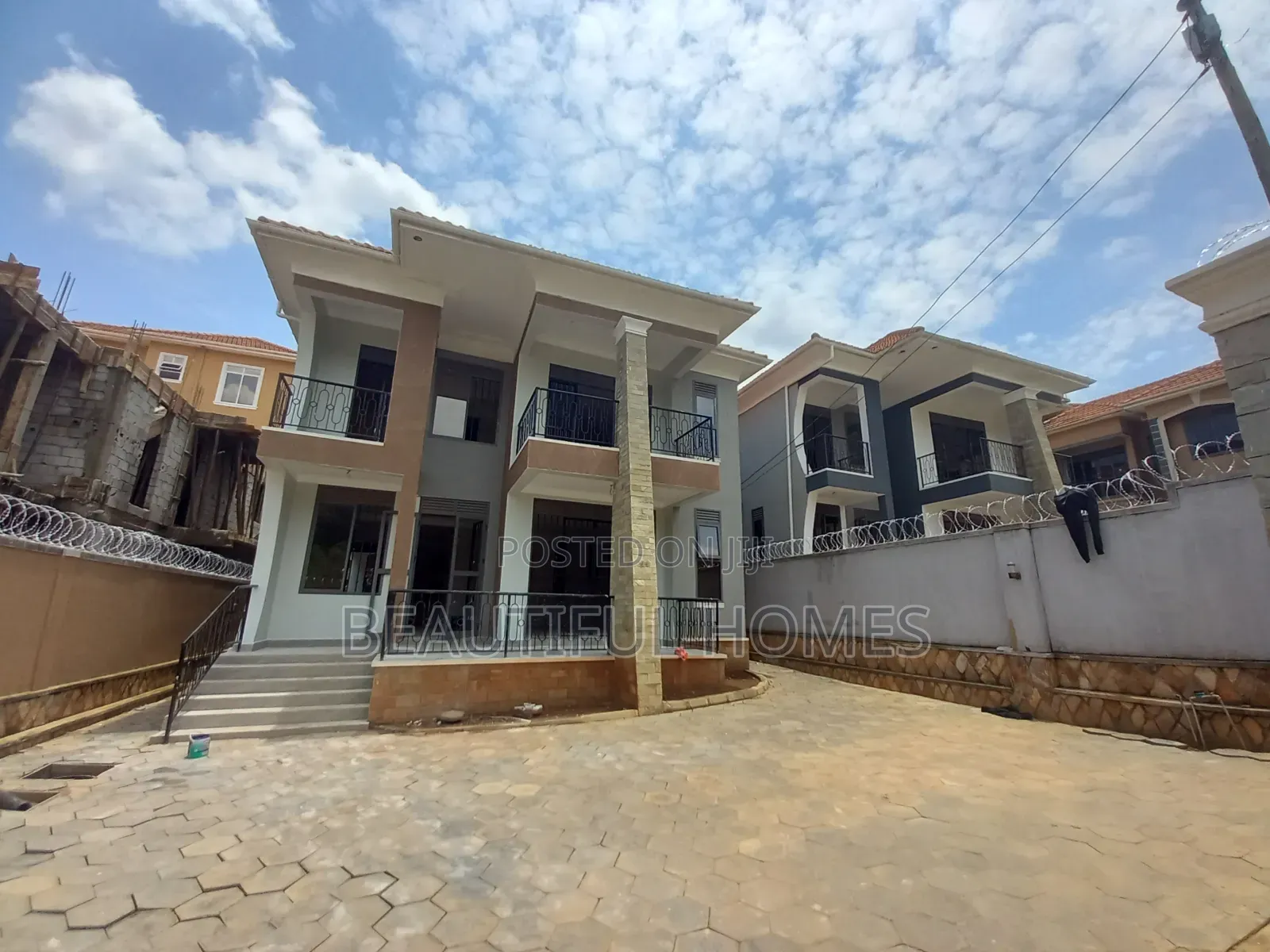 Furnished 4bdrm House in Kira Corporate for sale