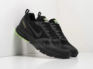 Original Nike Air Zoom Pegasus Gore-Tex Running Sneakers