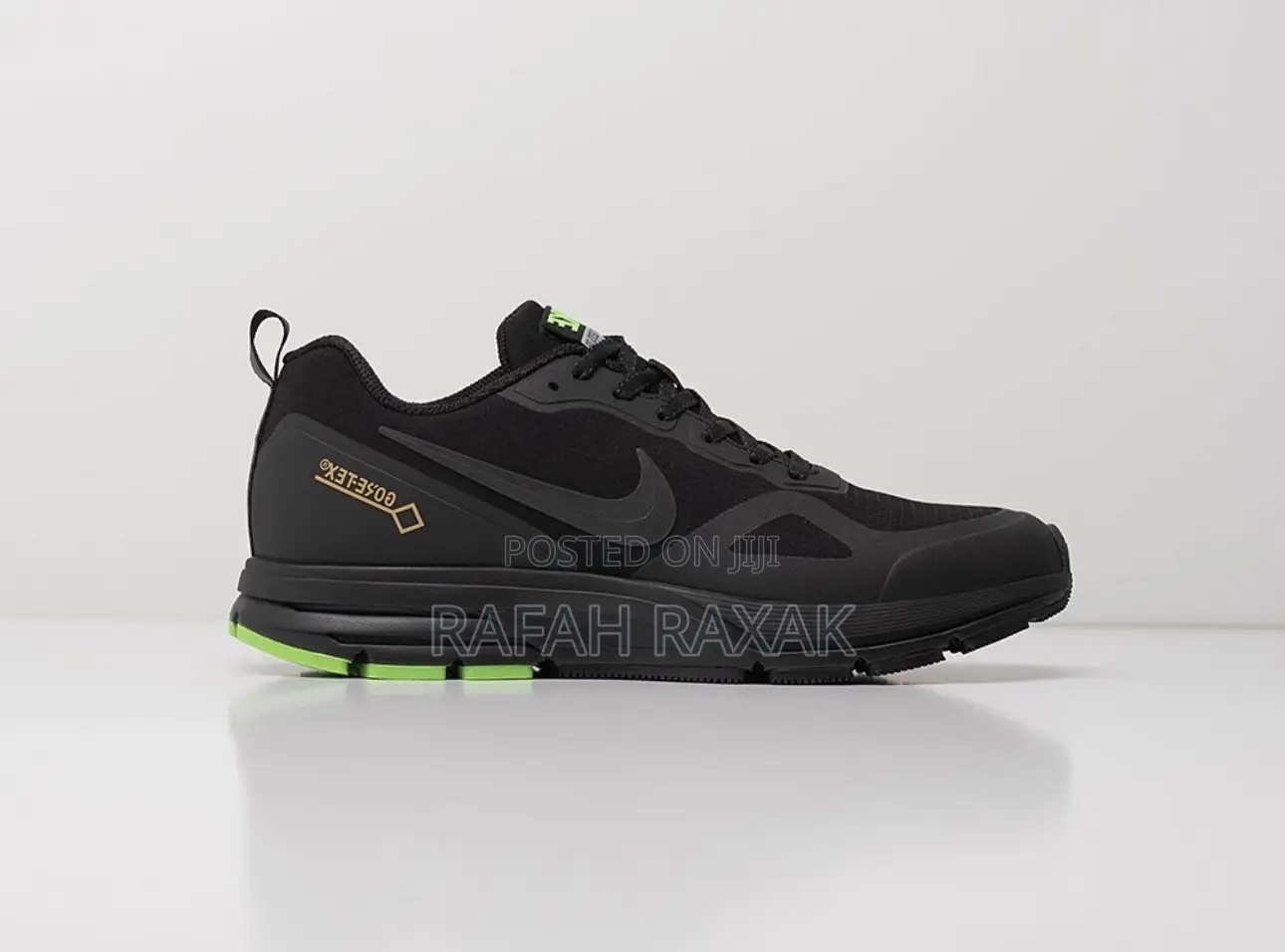 Black Nike Air Zoom Goretex Running Sneakers