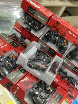 Microsoft Xbox 360 Controllers