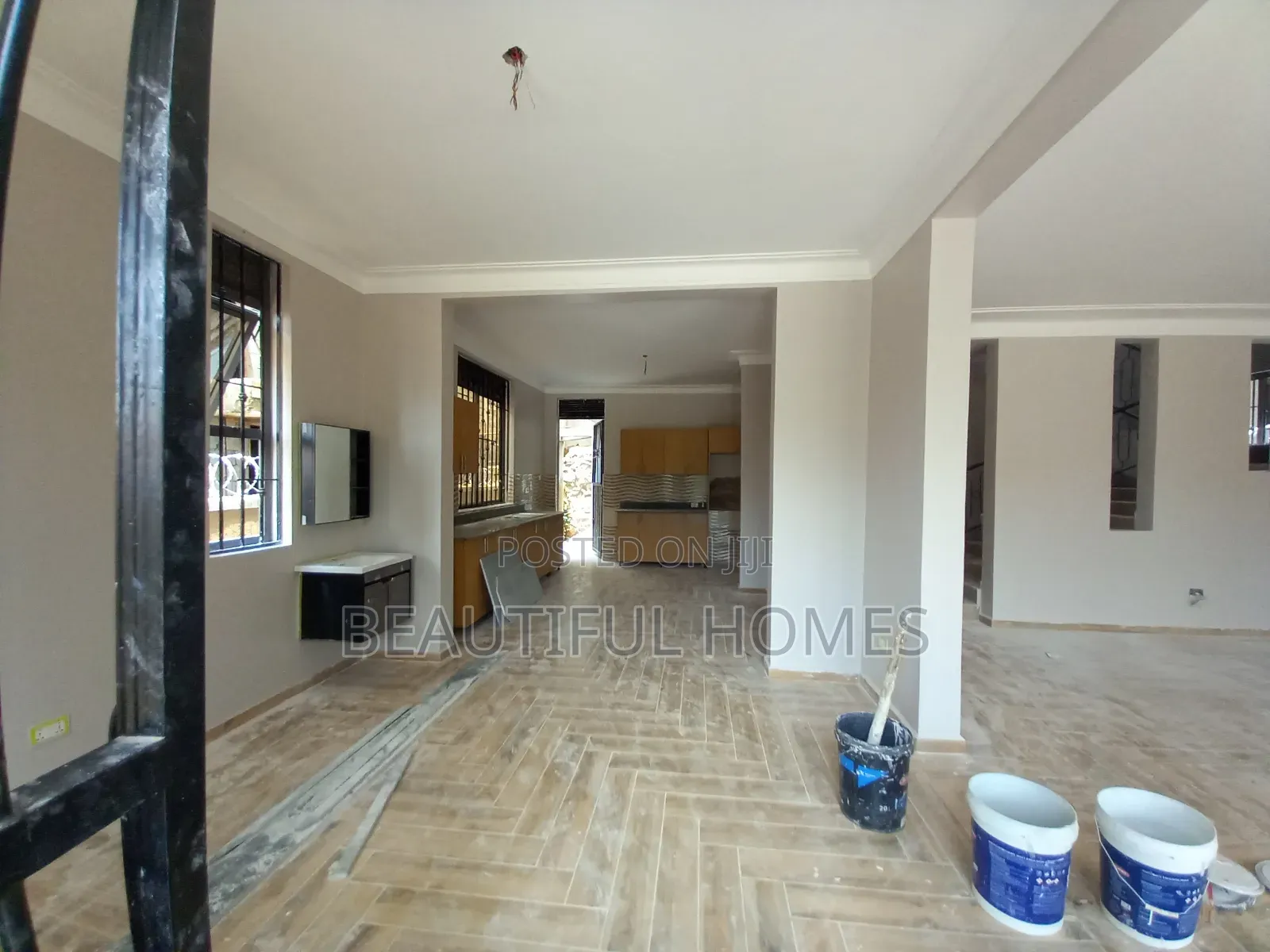 Furnished 4bdrm Duplex in Kira Gated Estate for sale