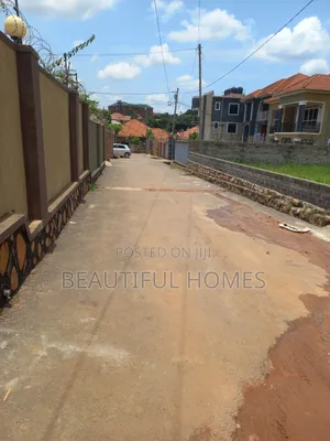 Furnished 4bdrm Duplex in Kira Gated Estate for sale