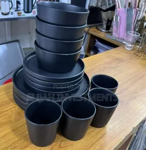 New Black Diiner Set