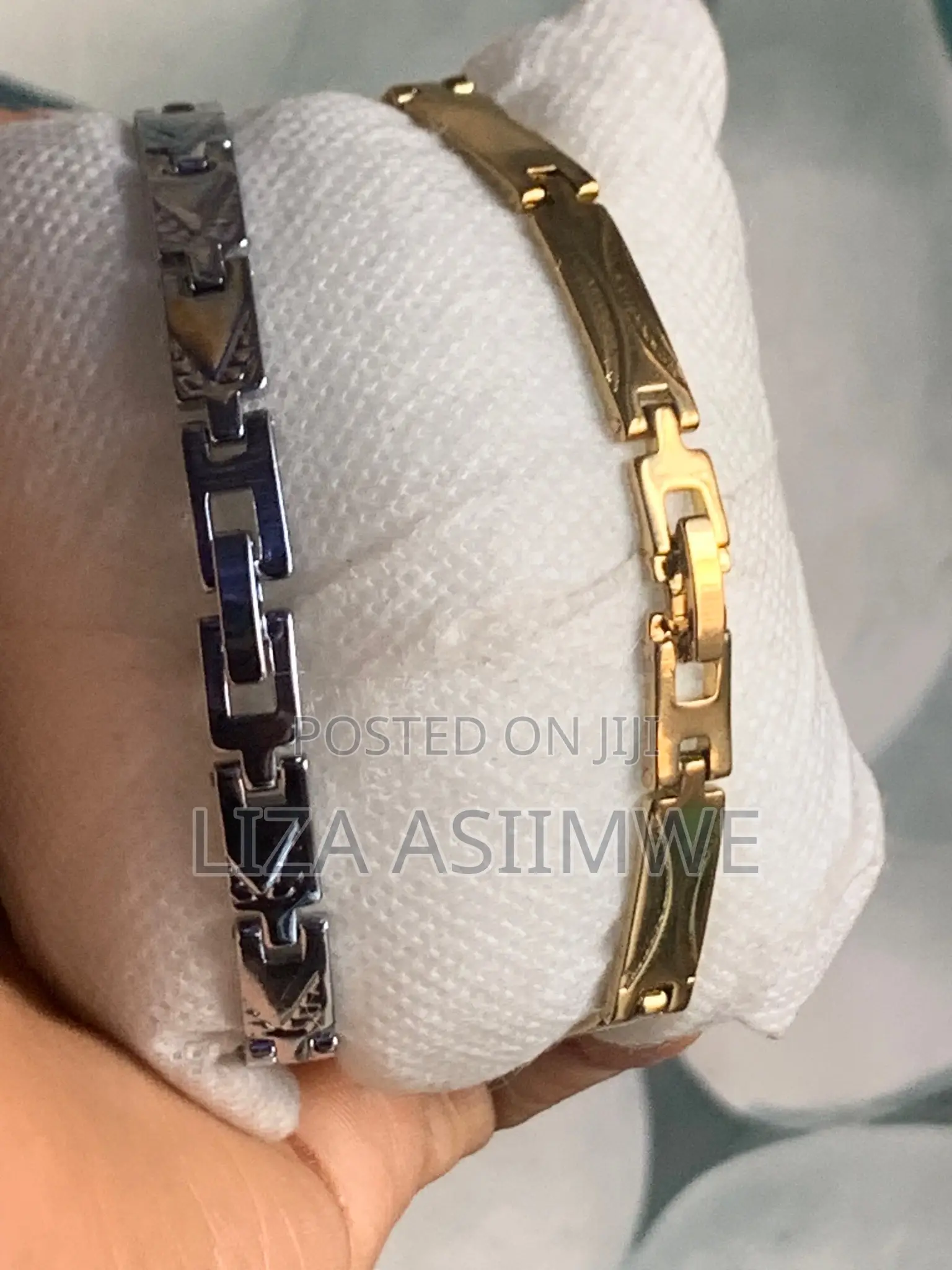 Unique and Beautiful Bracelets for Ladies