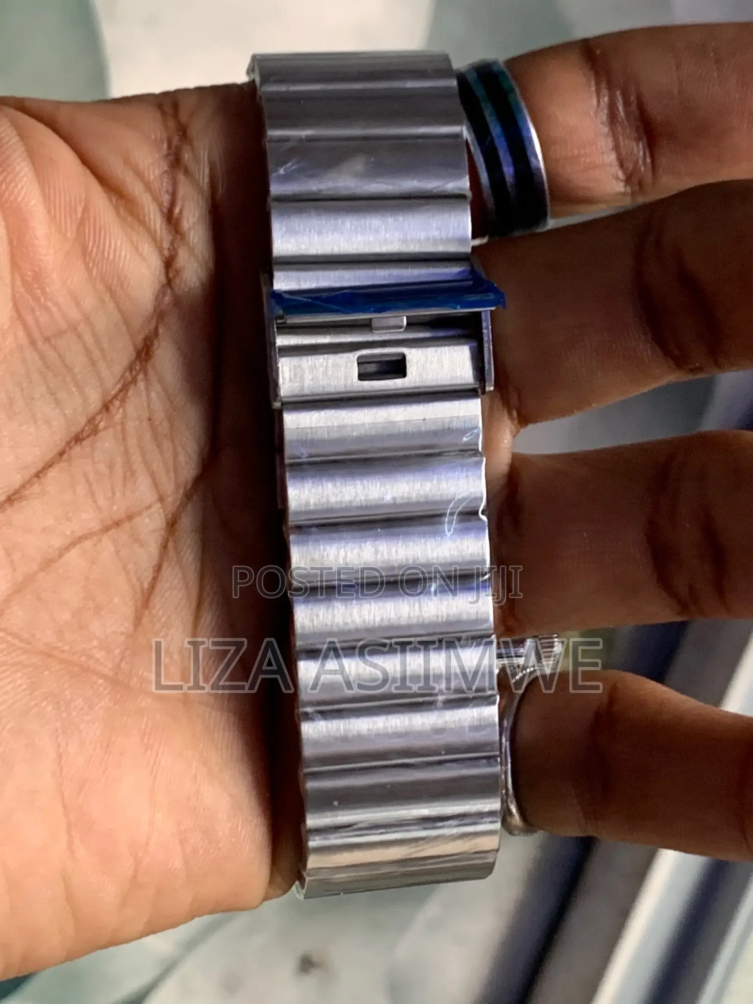 Silver Round Men’S Watches