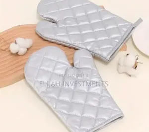 Durable Kitceh Heat Resistant Oven Gloves