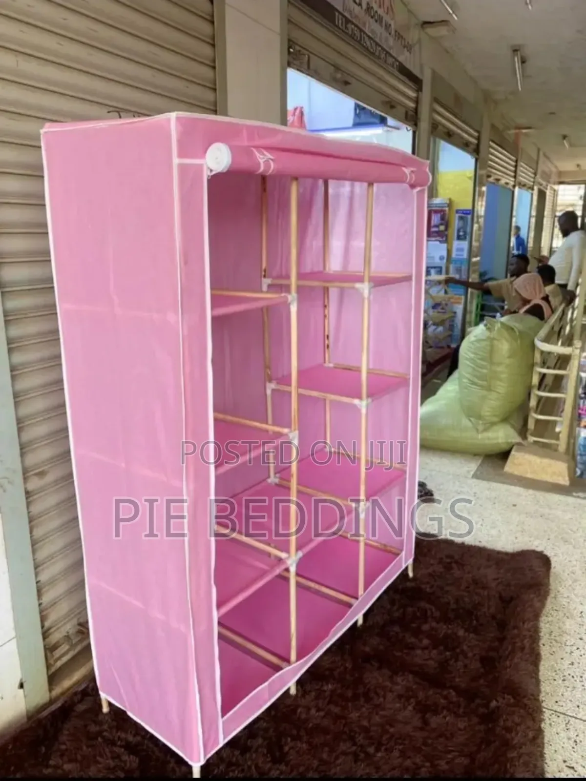 3 Column Classy Wardrobe