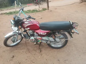 Bajaj Boxer 2019 Red