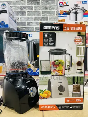Photo - Geepas Blender