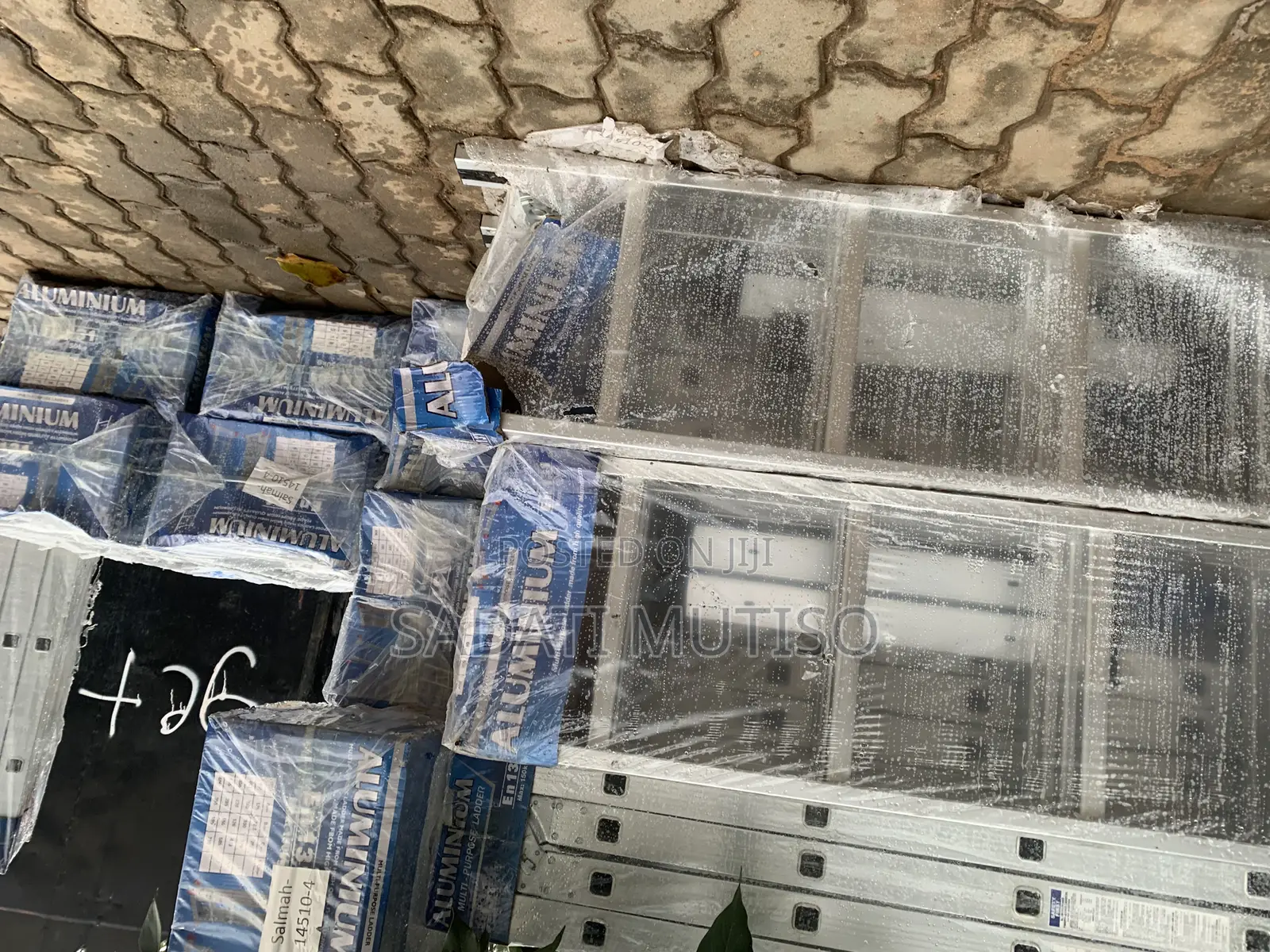 Aluminum Folding Ladders