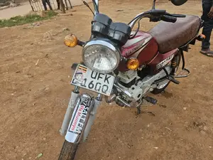 Bajaj Boxer 2023 Red