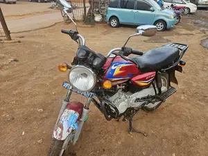 Bajaj CT 110X 2023 Red